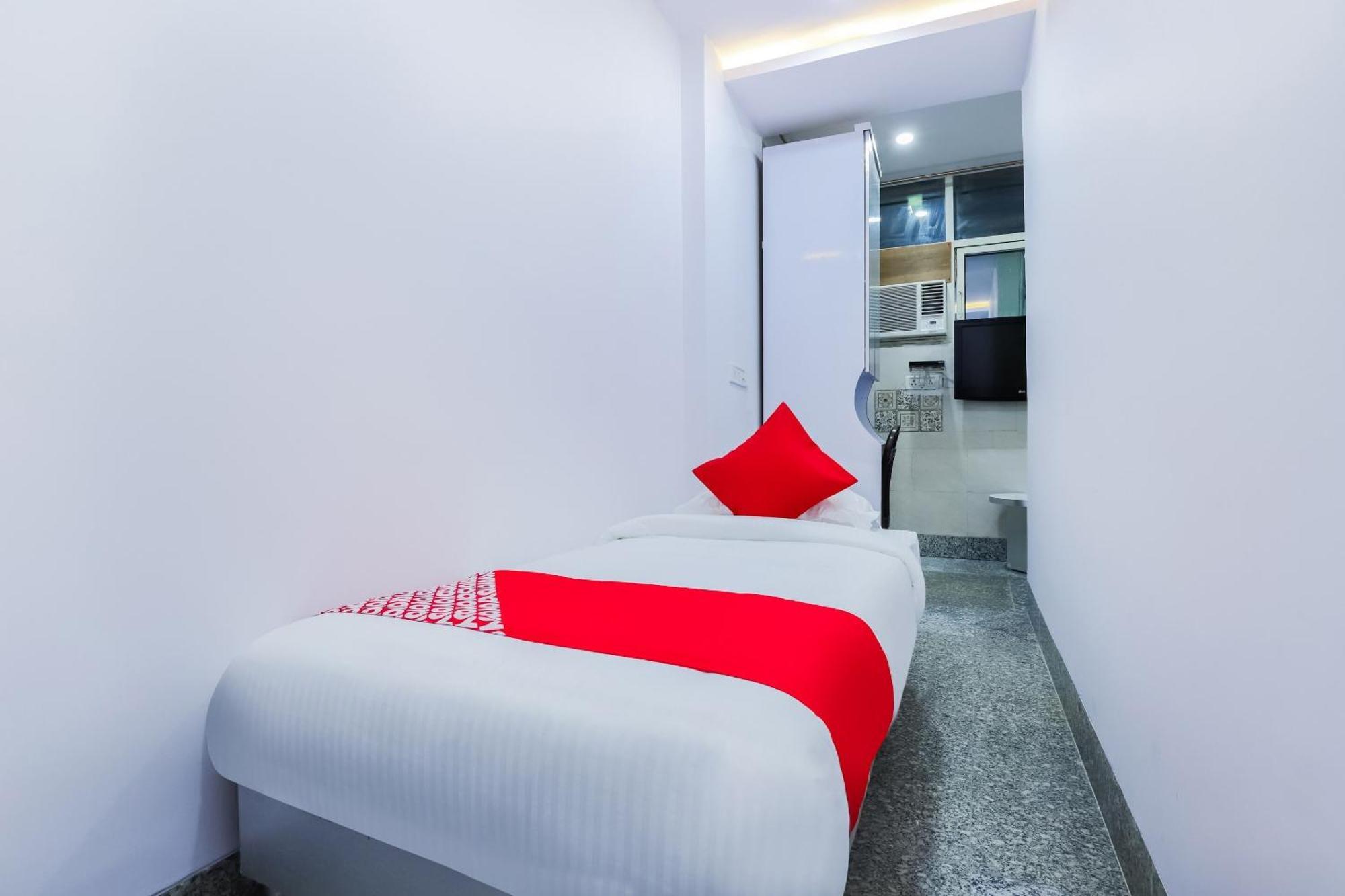 Hotel O New Tech India Delhi  Exterior foto